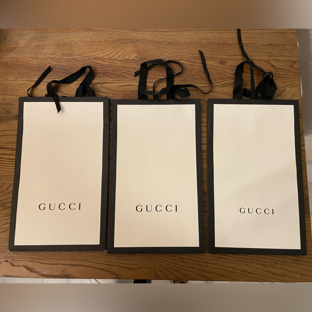 GUCCI SET OF THREE HARD SHOPPING LOGO BAGS